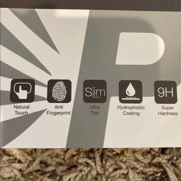 iPhone 7/8 screen protector - Picture 2 of 5